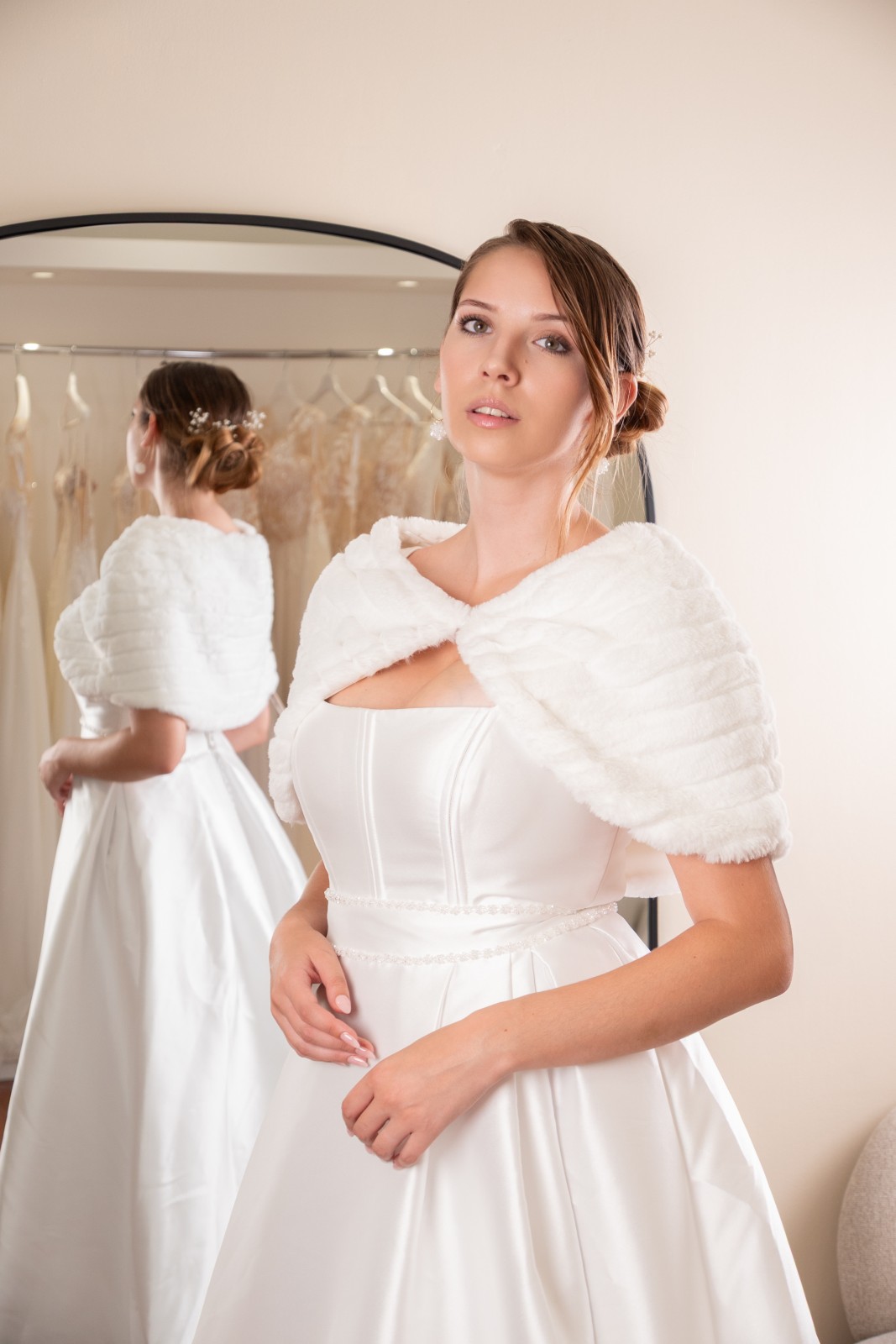 Devant de l'étole en fausse fourrure