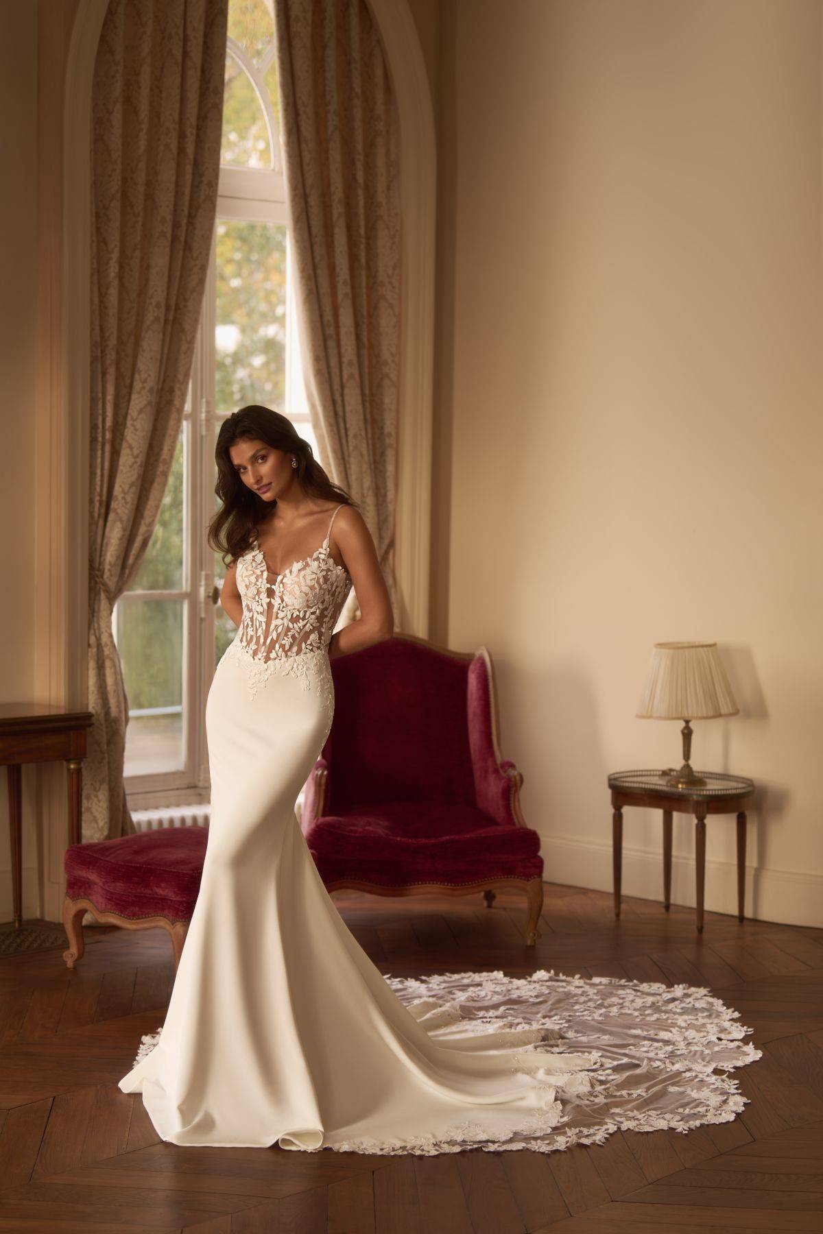 Devant de la robe de mariée sirène Hypnolia de chez Anna Sposa