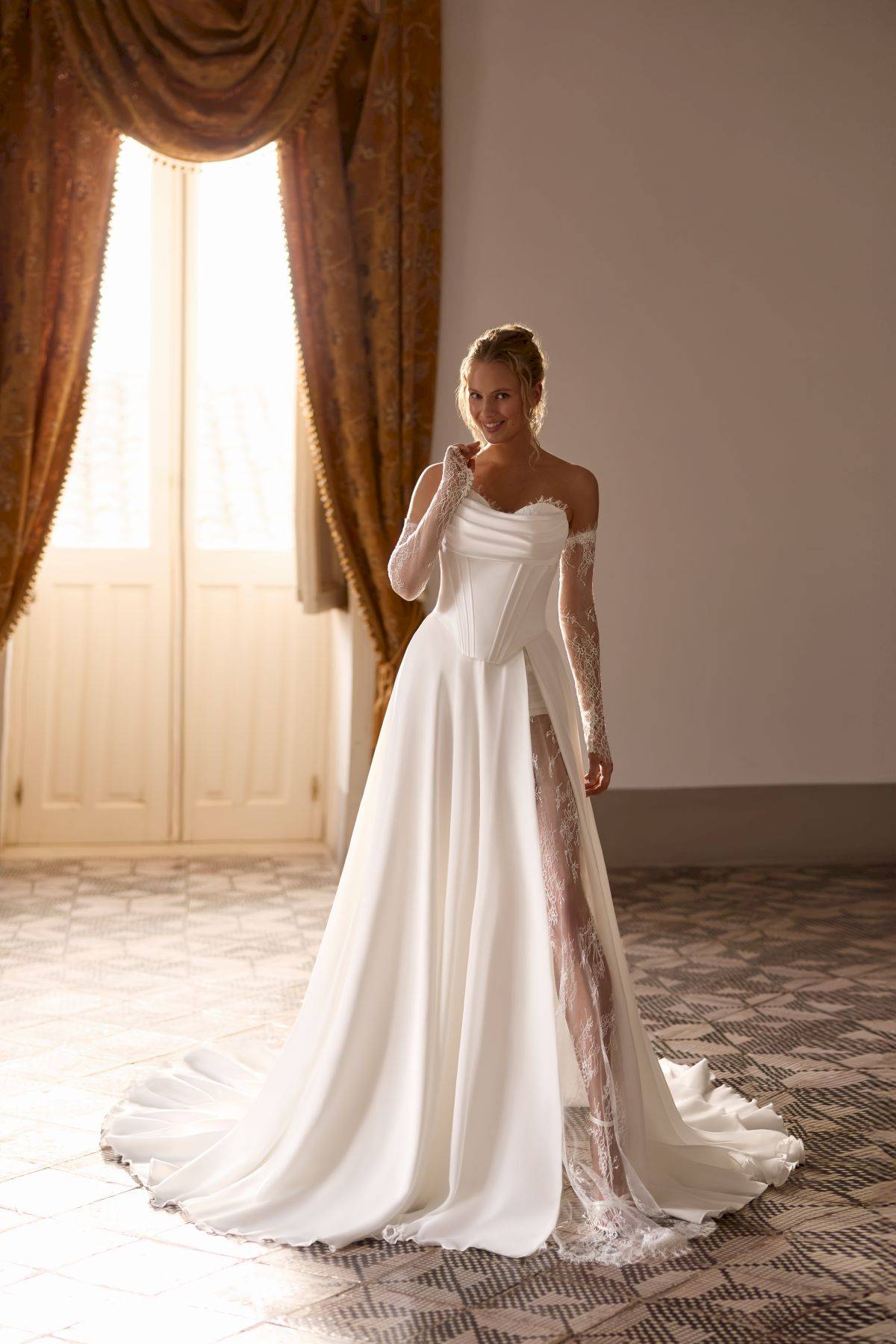 Robe de mariée princesse Sudessa Anna Sposa