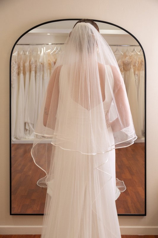 Voile de mariée 2 couches bordure satinée