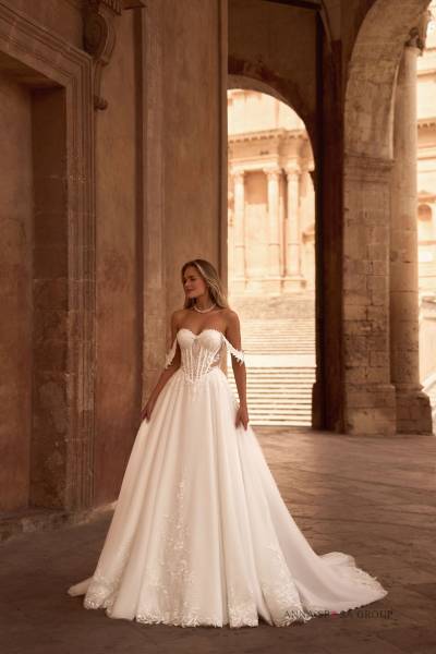 Devant de la robe de mariée princesse Borgia