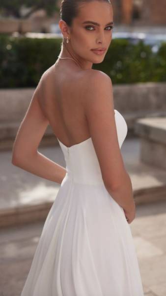 Simona : robe de mariée minimaliste