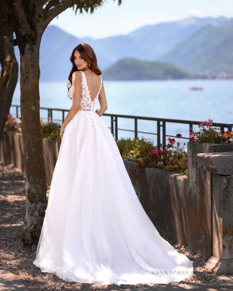 Elna : robe de mariée Chic