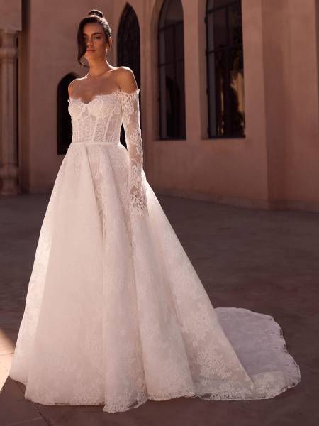 Robe de mariée princesse dentelle Petra Bianco Evento