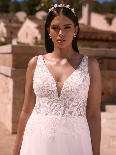 Robe de mariée bohème Ione Bianco Evento (plus size)