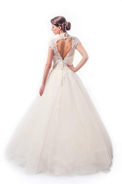 louer robe princesse tulle col montant Haute Garonne